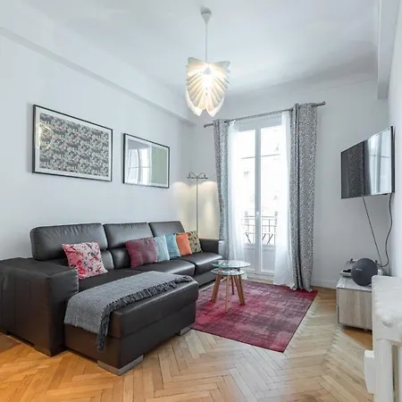Cosy 2 Bdrs Near Garibaldi - Old Town - Harbor Apartment *